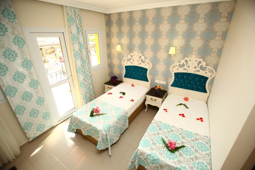 Turk Hotel Ölüdeniz Chambre photo